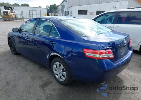 2011 Toyota Camry Le V6 z USA, uszkodzony, nr VIN 4T1BK3EKXBU612566